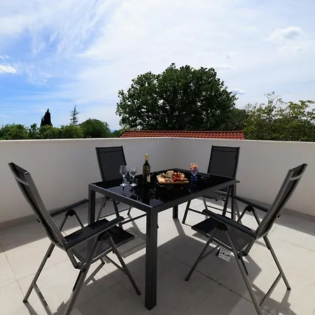 Apartament Volta Ll *